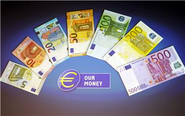 (FILE) GERMANY EUROPE SINGLE CURRENCY ANNIVERSARY