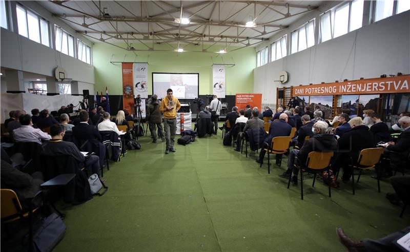 Symposium on earthquake engineering held in Petrinja