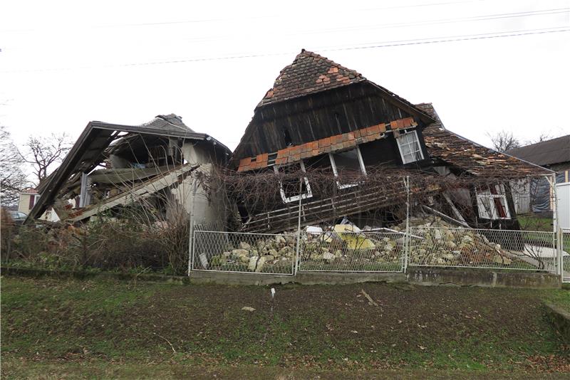 Banija, zahvalna donatorima, „raspala“ se na uske zajednice