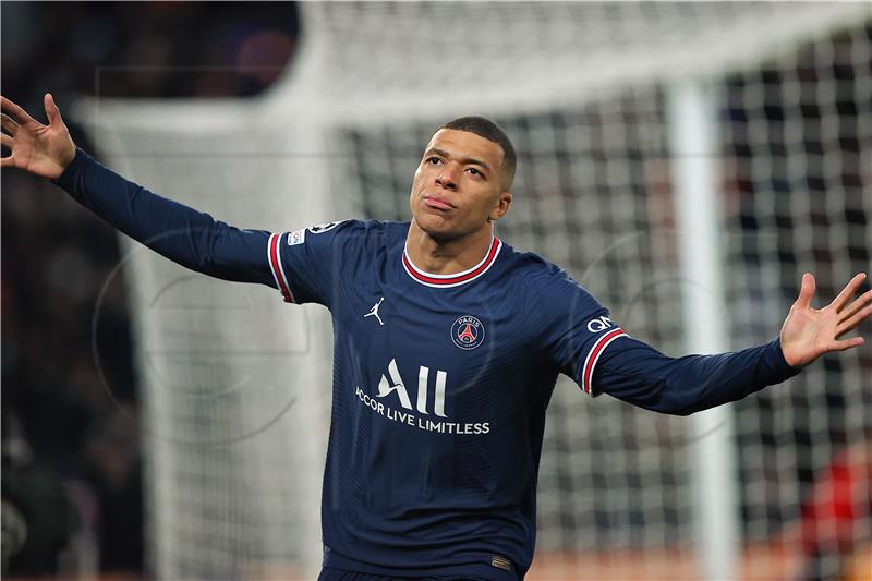 Mbappe ostaje u PSG-u - mediji