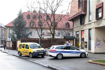 Zagrebački policajci priveli muškarca zbog jutrošnje pljačke pošte