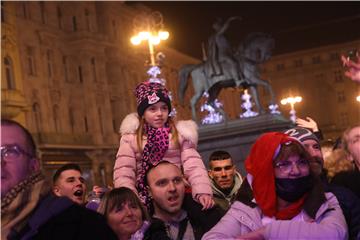 Doček Nove godine na zagrebačkom Trgu bana Josipa Jelačića