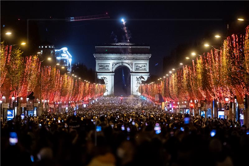 FRANCE PARIS NEW YEAR