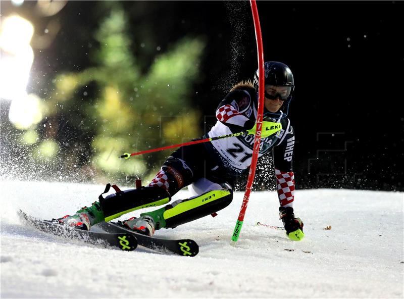 Druga vožnja Snow Queen Trophy 2022