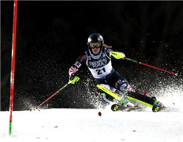 Druga vožnja Snow Queen Trophy 2022