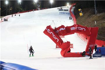 Druga vožnja Snow Queen Trophy 2022