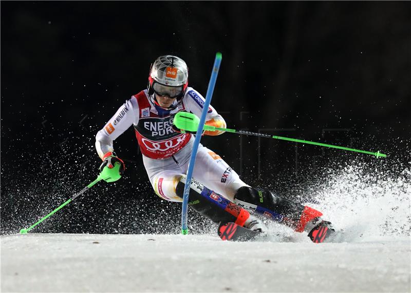 Druga vožnja Snow Queen Trophy 2022