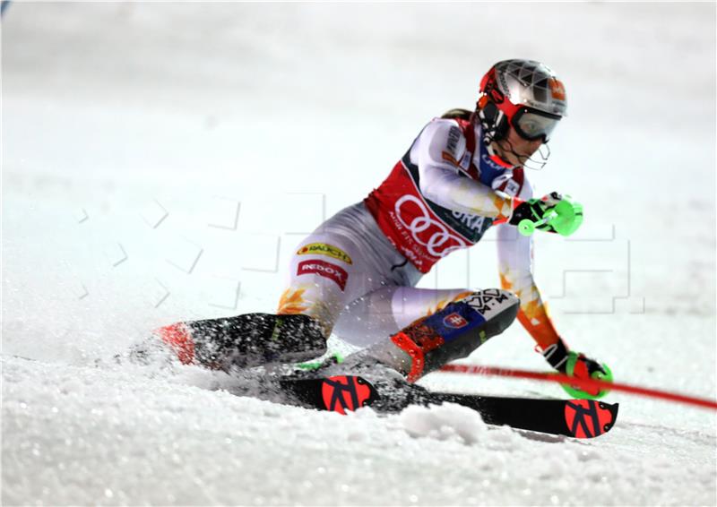 Druga vožnja Snow Queen Trophy 2022