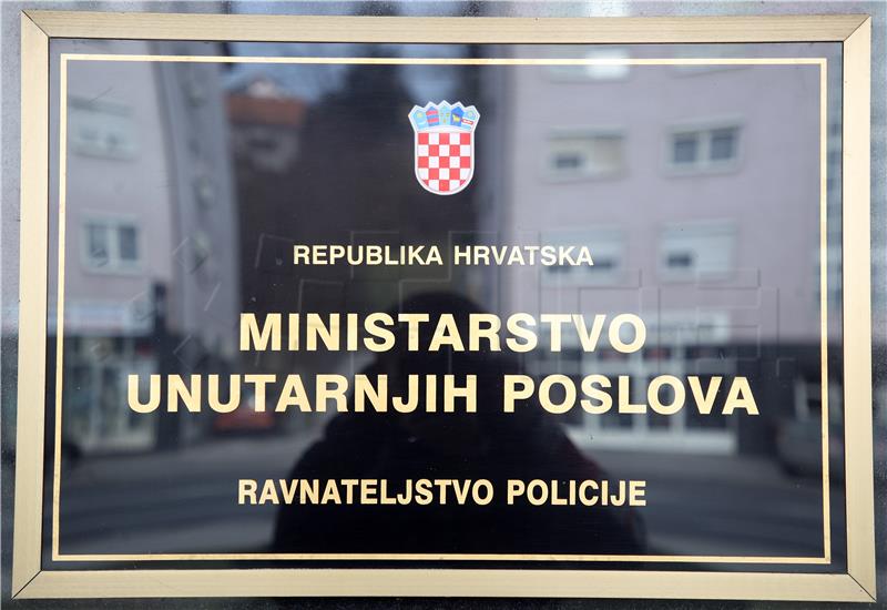 Obavijest korisnicima: Iz Ravnateljstva policije u 12 sati o nestalom Mateju Perišu