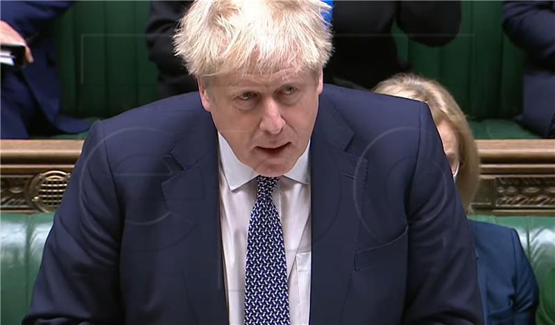 Johnson se ispričao jer je bio na zabavi u Downing Streetu za vrijeme 'lockdowna'