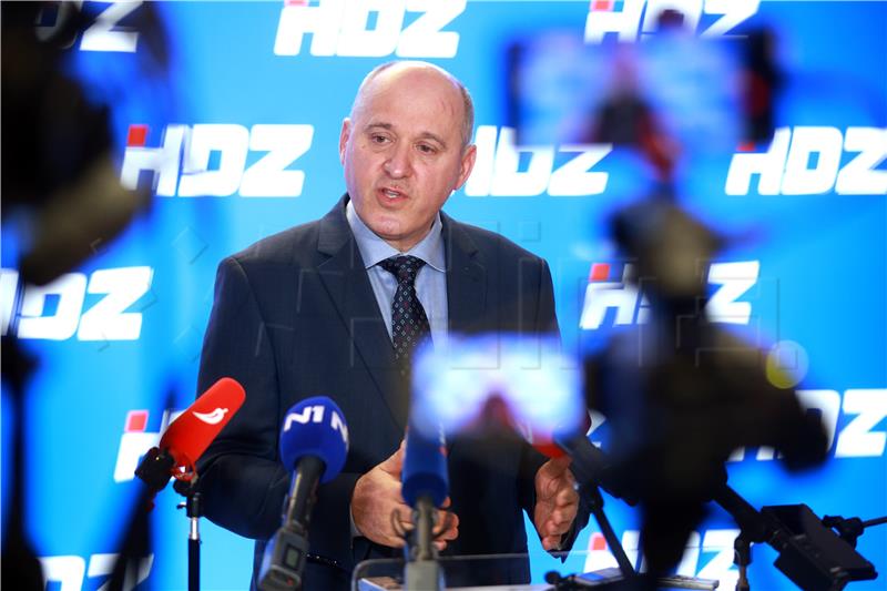 Zajednička sjednica Predsjedništva i Nacionalnog vijeća HDZ-a