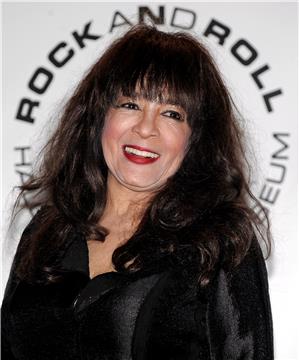 (FILE) USA OBIT RONNIE SPECTOR