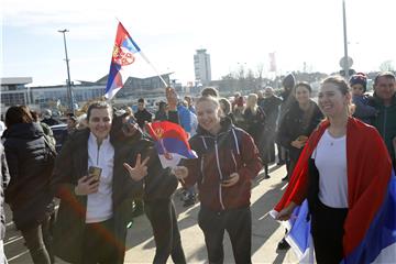 Đoković u beogradskoj zračnoj luci izbjegao novinare i navijače