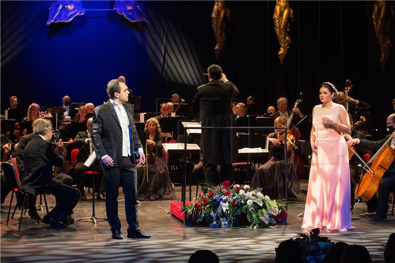 Gala koncert osječkog HNK-a i budimpeštanskog Operetnog kazališta