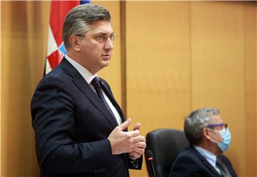 Plenković: Država bi ponovno mogla limitirati cijene goriva