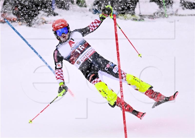 Kitzbuehl - slalom: Zubčić i Kolega u drugoj vožnji, Vinatzer vodi