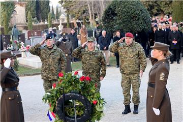 Povodom 29. godišnjice VRO Maslenica '93 položeni vijenci na groblju u Zadru