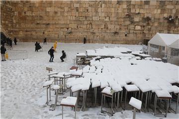 MIDEAST ISRAEL SNOWSTORM