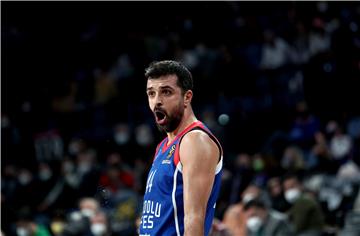 Euroliga: Simon dobar, Anadolu Efes izgubio kod Zenita