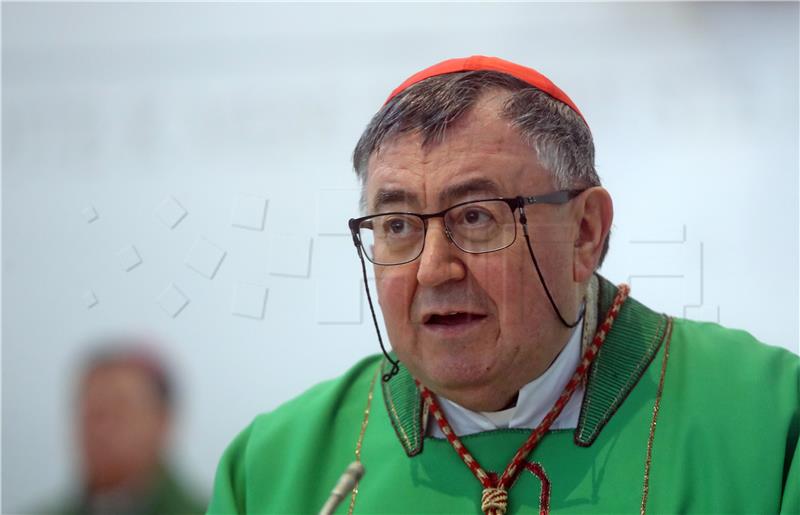 Pope sends Cardinal Puljić into retirement, Vukšić new Sarajevo Archbishop