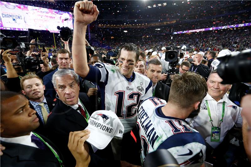 (FILE) USA AMERICAN FOOTBALL TOM BRADY RETIRES