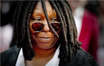 Whoopi Goldberg suspendirana na 2 tjedna iz talk showa zbog izjava o holokaustu