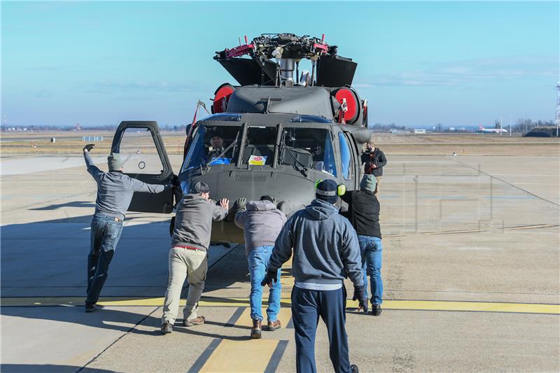 Banožić nazočio dolasku dva helikoptera UH-60M Black Hawk