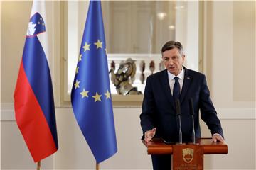 Slovenija: Pahor potpisao odluku o parlamentarnim izborima 24. travnja