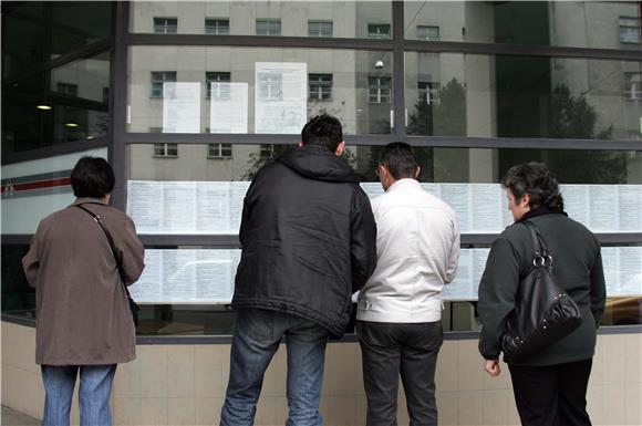 HZZ: 130,993 jobless at end of January