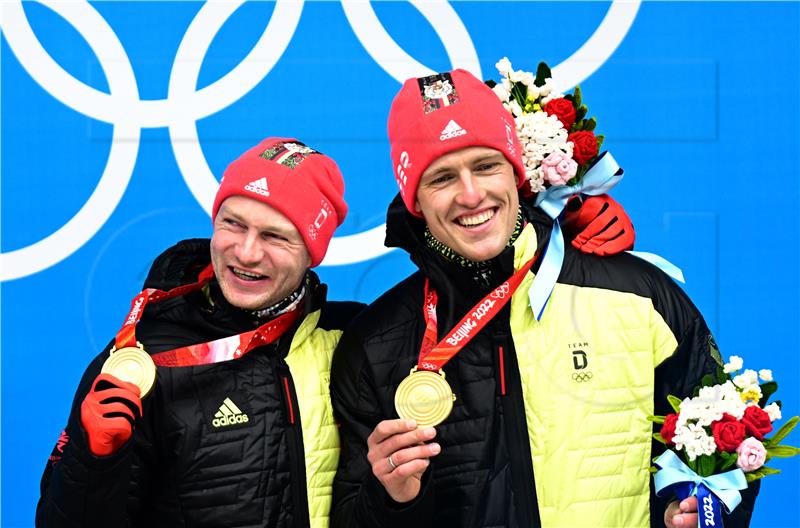 ZOI - bob (m): Nijemcima sve tri medalje u dvosjedu