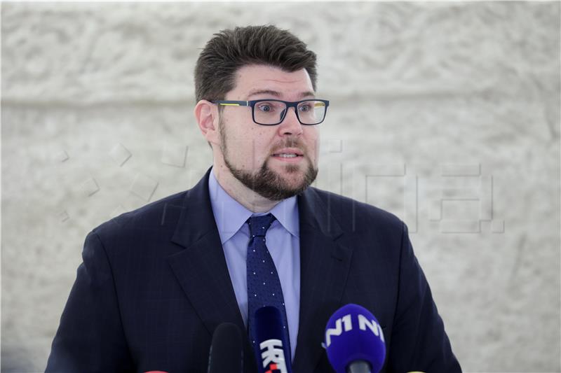 SDP leader: I didn't violate any law, we aren't all the same