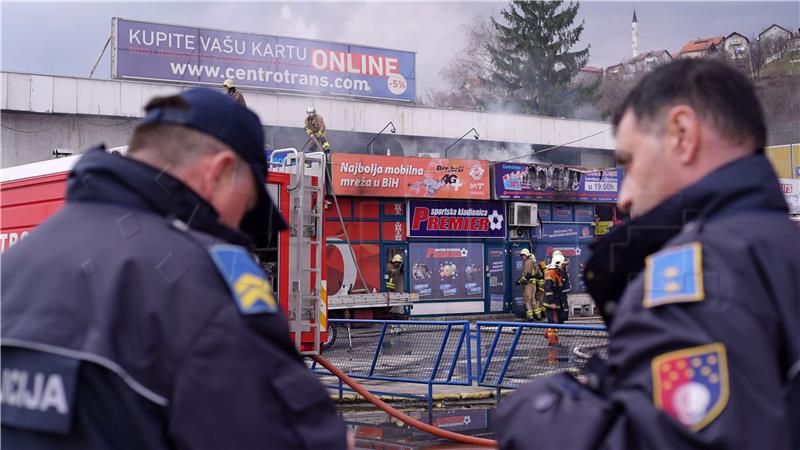 Sarajevo: Požar na autobusnom kolodvoru, jedna osoba ozlijeđena