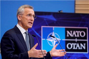 NATO: Rusija bi mogla inscenirati izgovor za napad na Ukrajinu