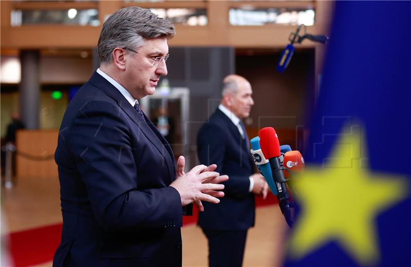 Plenković: It is key to pursue dialogue on Ukraine crisis