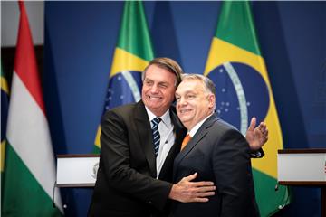 Nakon Putina, Bolsonaro posjetio svog ideološkog saveznika,  Orbana