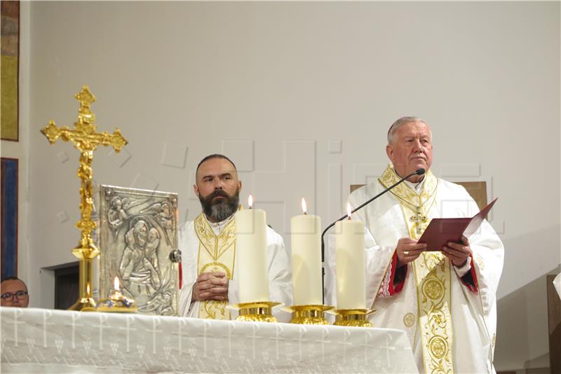 Hočevar predvodio misno slavlje u povodu Dana državnosti Srbije