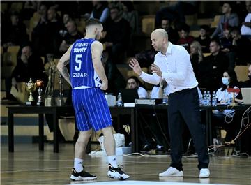 Polufinalni susret hrvatskog košarkaškog kupa "Krešimir Ćosić" Cibona - Zadar 