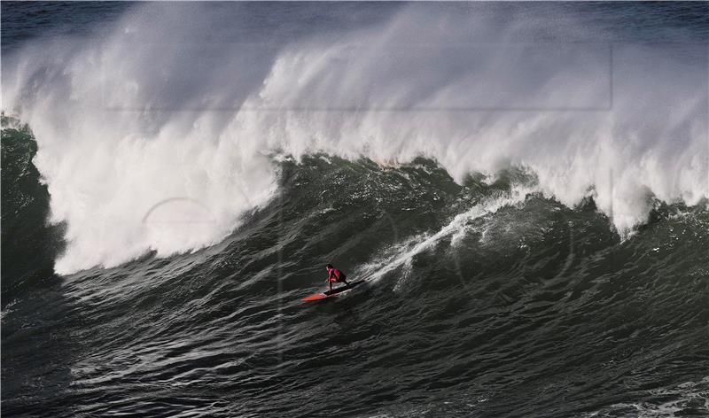 SPAIN SURFING