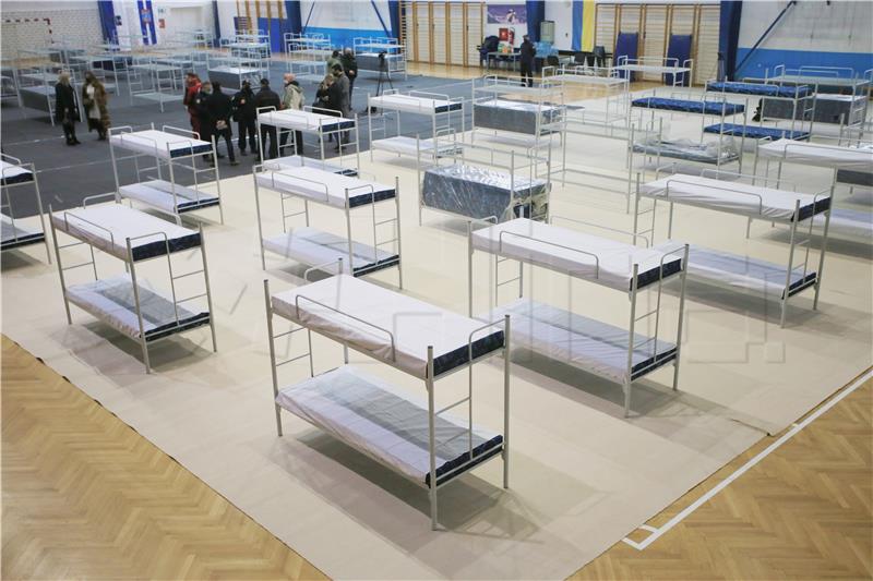 Ukraine refugee reception centre set up in Osijek