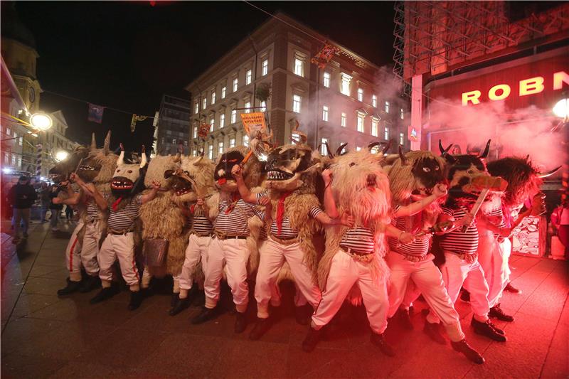 Paljenjem pusta i vraćanjem ključa Grada završen Riječki karneval