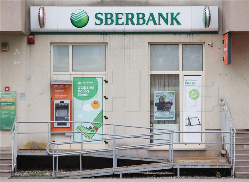 ESB ocjenjuje da Sberbank u Hrvatskoj i Sloveniji propadaju