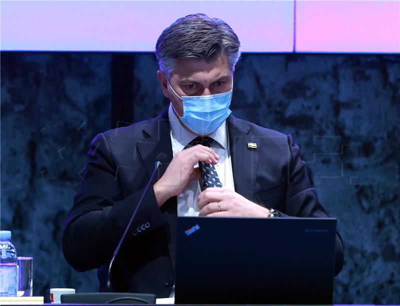 Plenković: Pozivamo Rusiju da prekine "suludi" ratni pohod