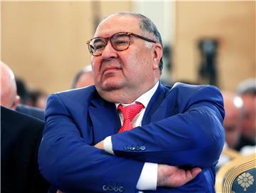 (FILE) BRITAIN SOCCER USMANOV