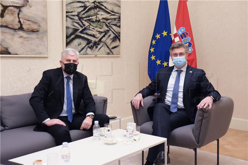 Plenković i Čović o Ukrajini, jugoistoku Europe i BiH