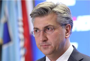 Plenković: HPB preuzima Sberbanku Hrvatska