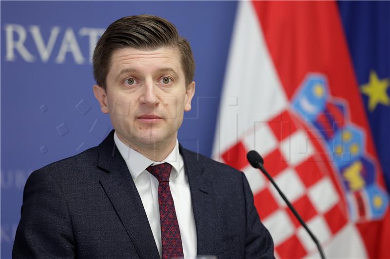 Konferencija za medije Andrej Plenkovića o Sberbank Hrvatska