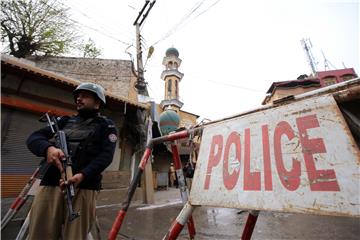 PAKISTAN MOSQUE BLAST AFTERMATH