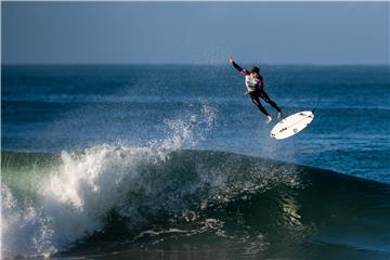 PORTUGAL SURFING