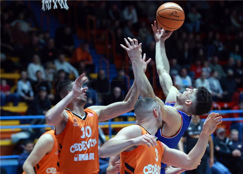 Prvenstvo Hrvatske za košarkaše: Cedevita Junior - Cibona