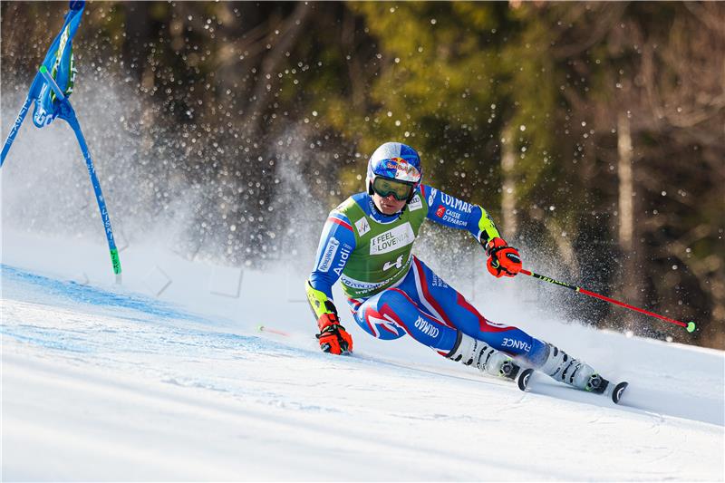 Kranjska Gora: Vodi Pinturault, Zubčić na 13. mjestu